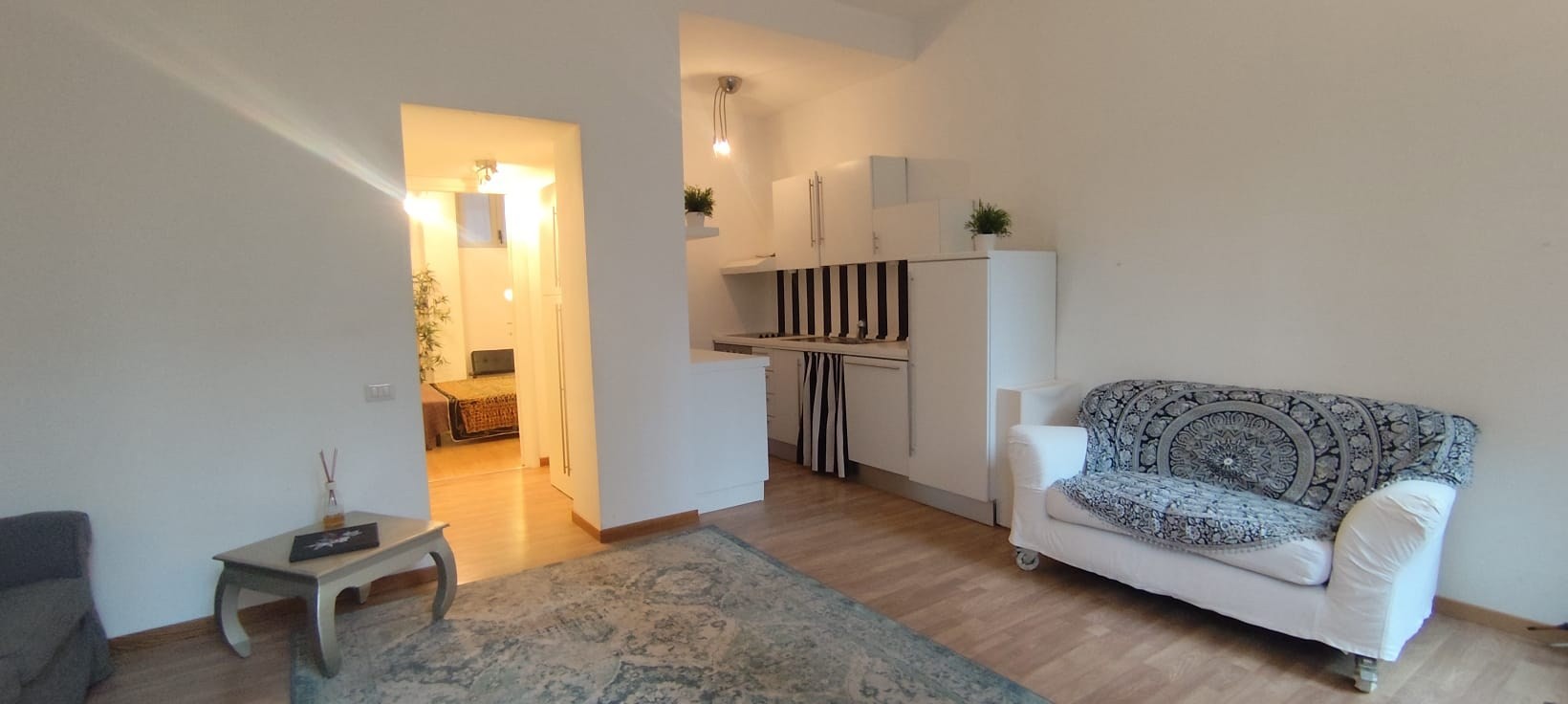 Loft ristrutturato con taverna in zona Loreto